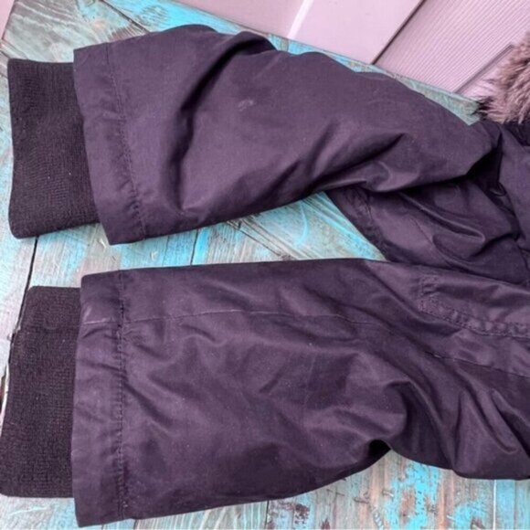 Aritzia TNA Blackcomb Black Parka Hooded Jacket Size Small Winter Coat Faux Fur - Picture 13 of 16